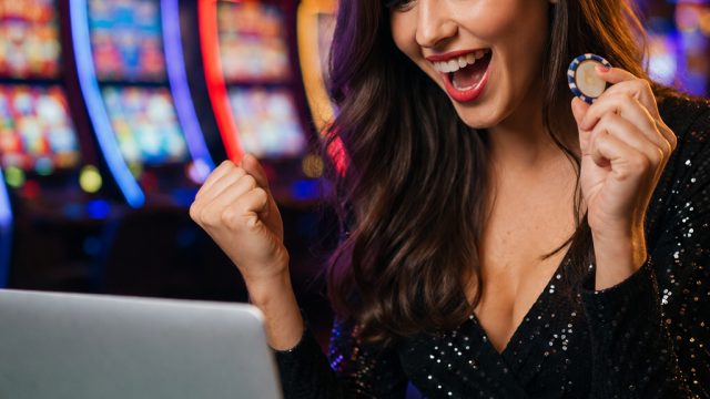 Exciting Trends in Online Casinos: From Free Spins to New Slot Games